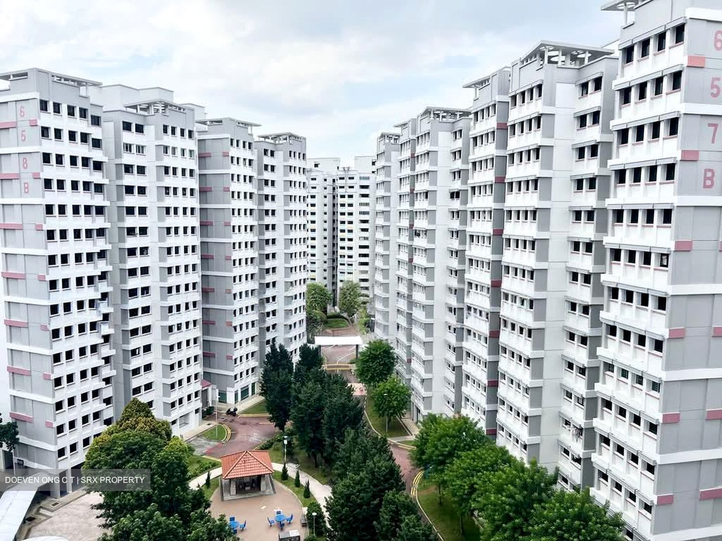 Blk 656C Jurong West Street 61 (Jurong West), HDB Executive #586726231